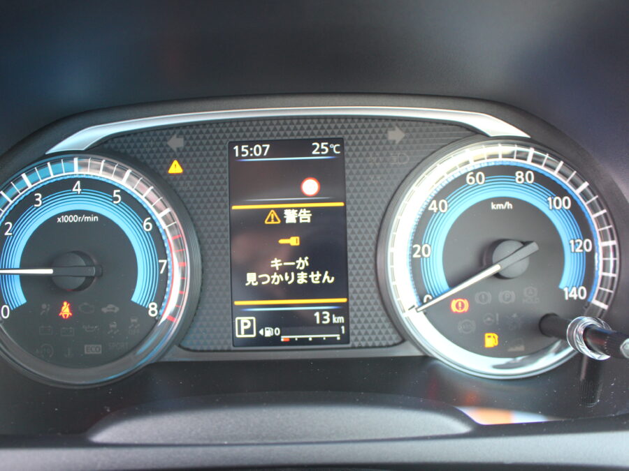 ディズ　X　アラウンドビューカメラ付