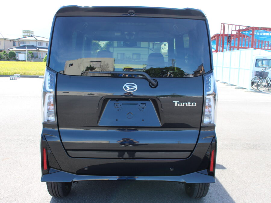 タントカスタム　RS 　純正ナビ付き