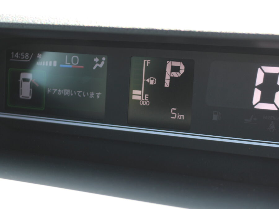 タントカスタム　RS 　純正ナビ付き