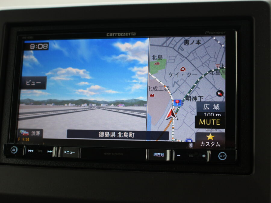 ホンダ　NBOX