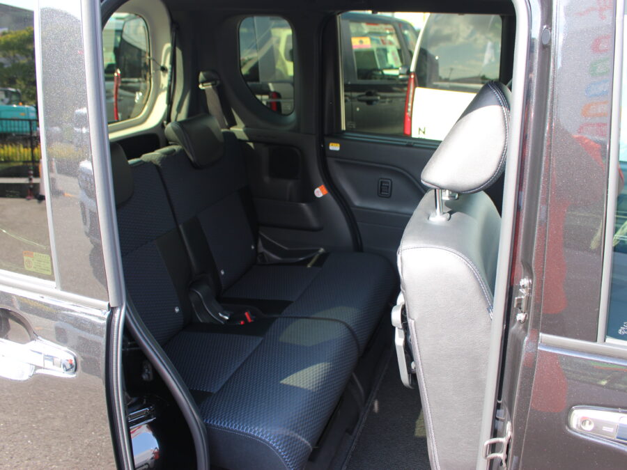 タントカスタム　RS