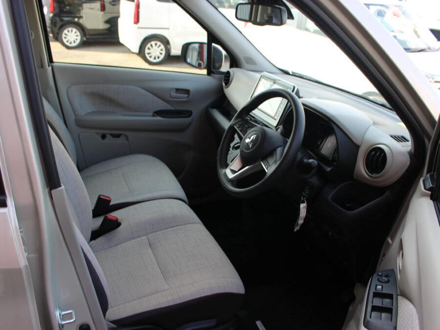 ﾐﾂﾋﾞｼ　ekﾜｺﾞﾝ　M