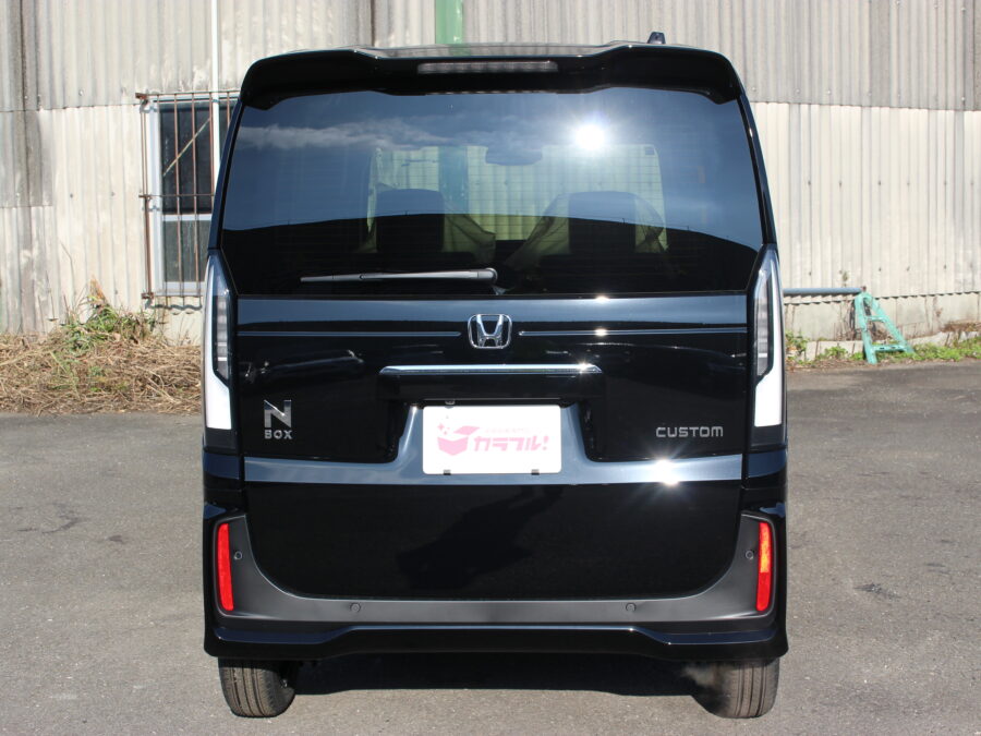 ホンダ　NBOXカスタム