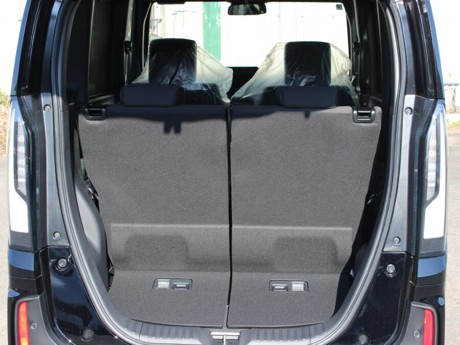 ホンダ　NBOXカスタム