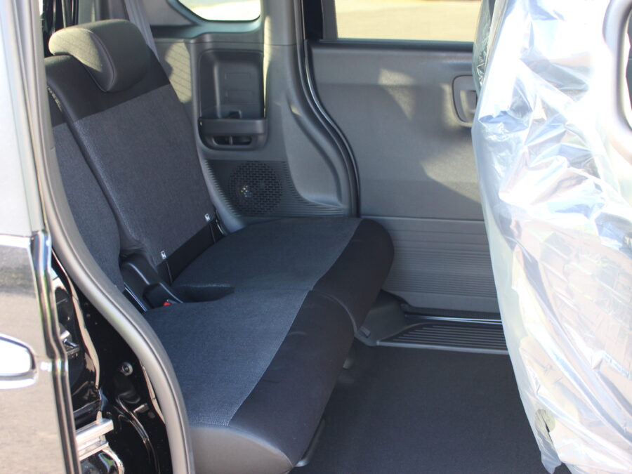 ホンダ　NBOXカスタム