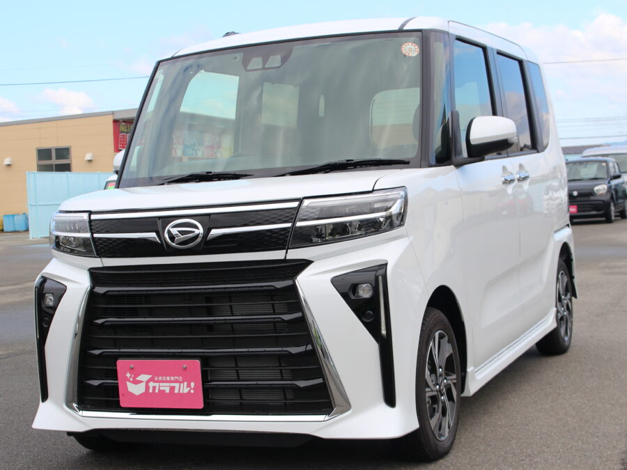 タントカスタム　X　9インチディスプレイオーディオ付き