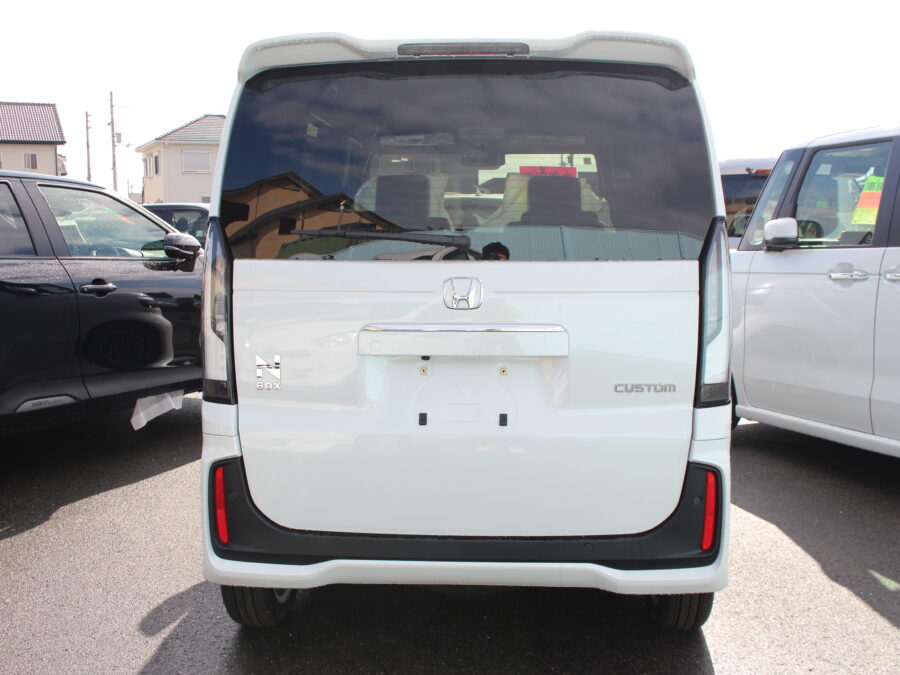 N-BOXカスタム　ターボ