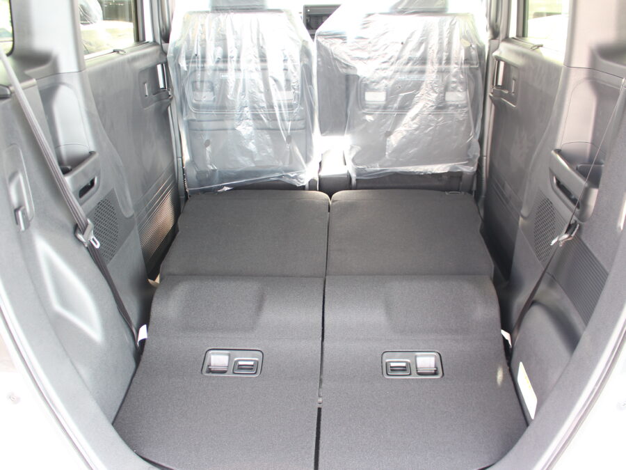 N-BOXカスタム　ターボ