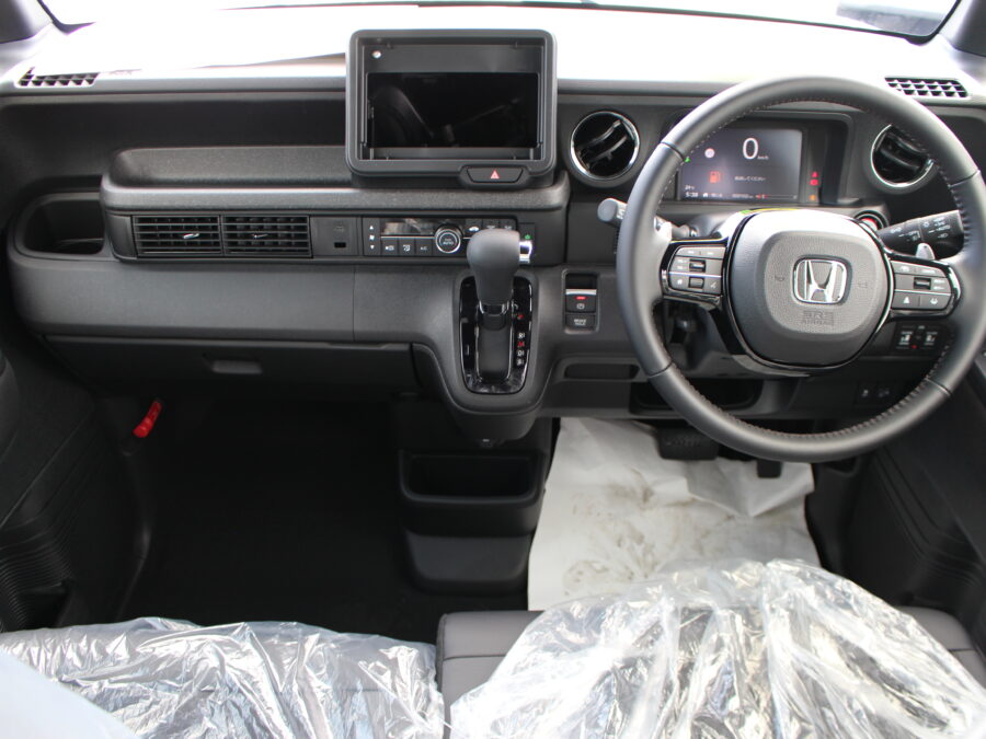 N-BOXカスタム　ターボ