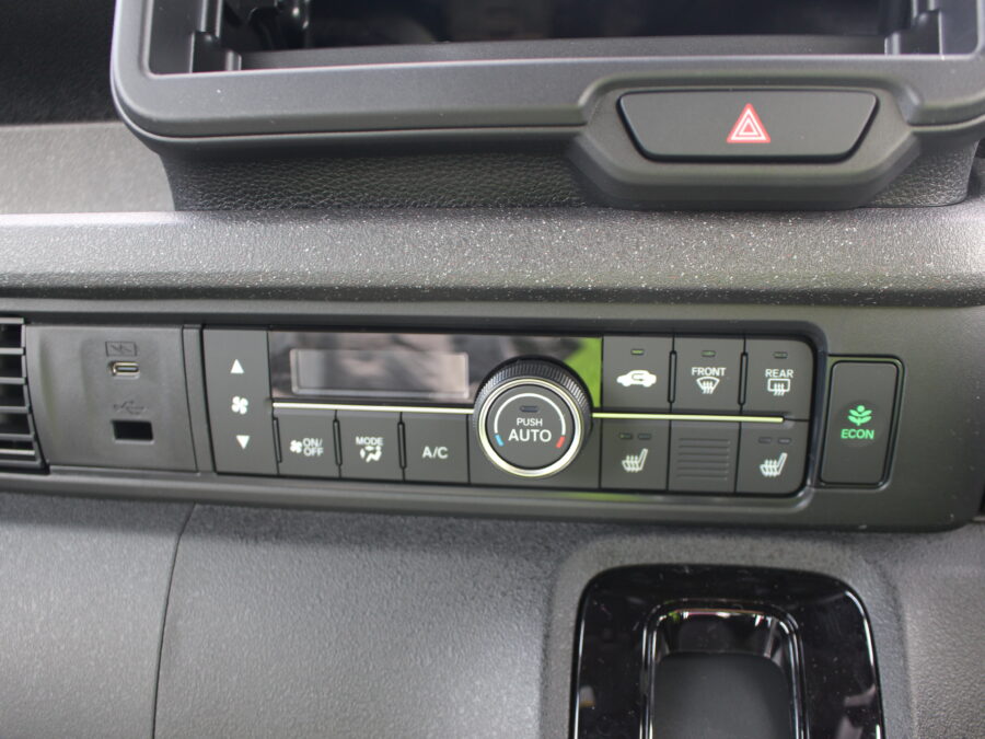 N-BOXカスタム　ターボ