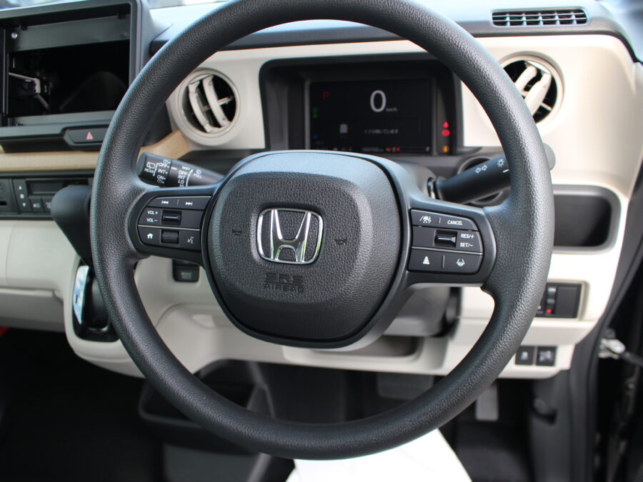 N-BOX　ベースグレード