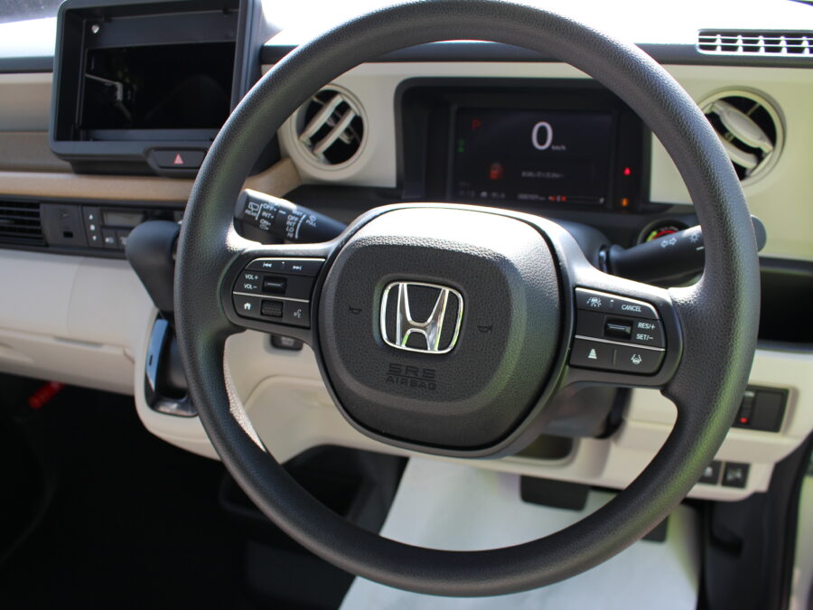 NBOX　ベースグレード