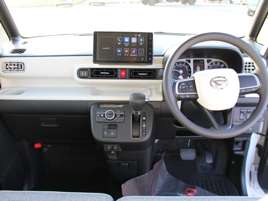 ムーブキャンバス　9インチディスプレイ付き