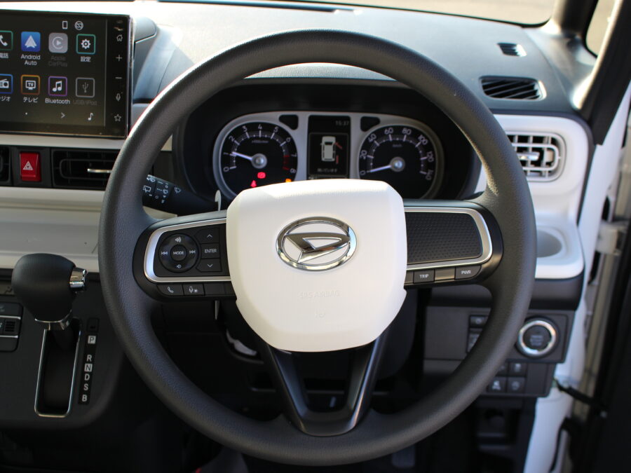 ムーブキャンバス　9インチディスプレイ付き