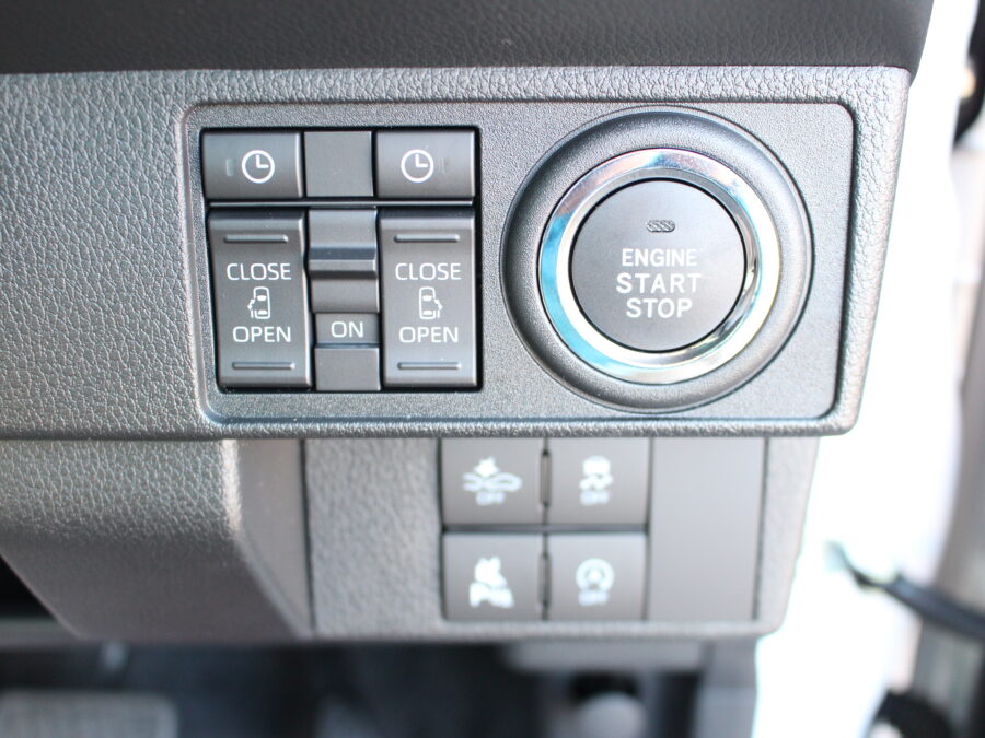 ムーブキャンバス　9インチディスプレイ付き