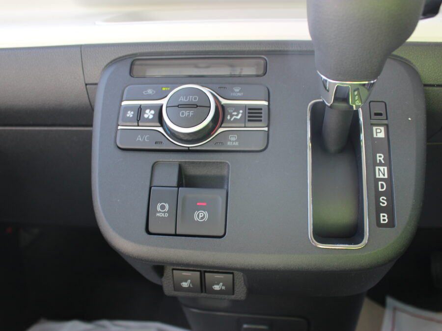 ムーヴキャンバス　ストライプスG