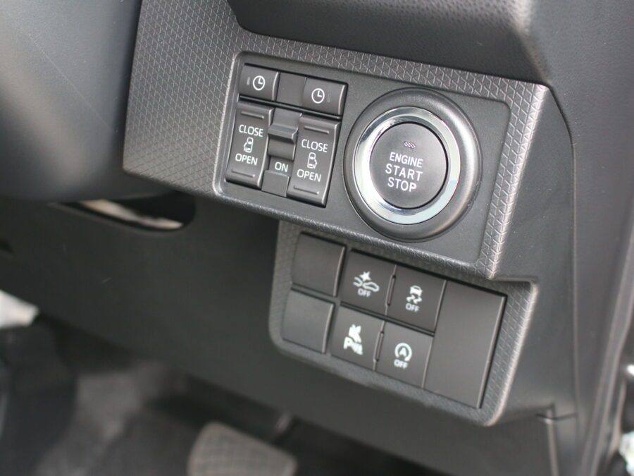 タントカスタム　X