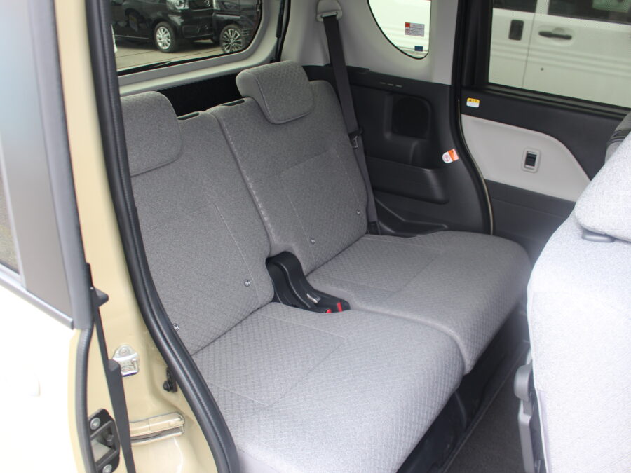 タント　X　ディスプレイオーディオ付