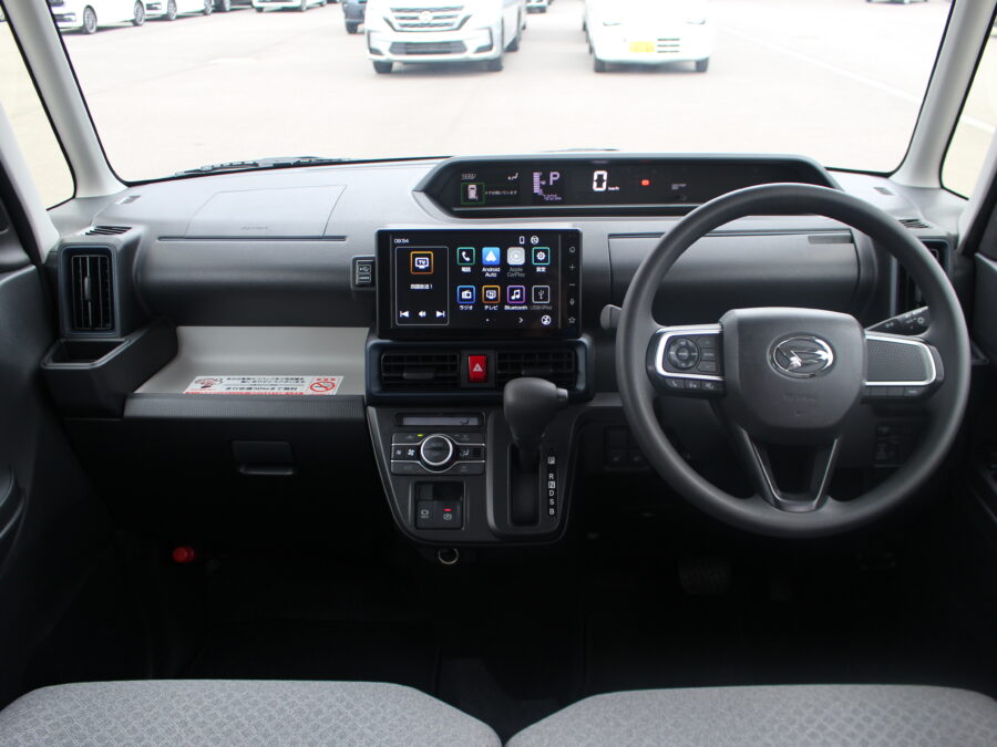 タント　X　ディスプレイオーディオ付