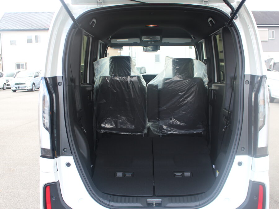 NBOX カスタム ベースグレード