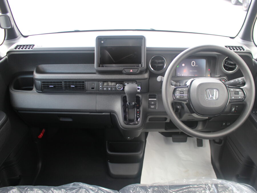 NBOX カスタム ベースグレード