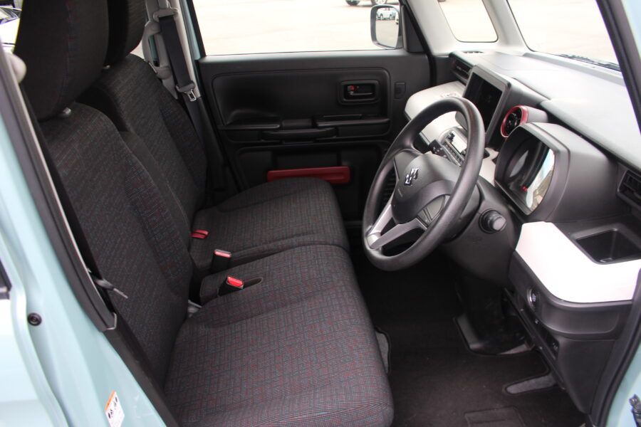 スペーシア　ハイブリッド　G