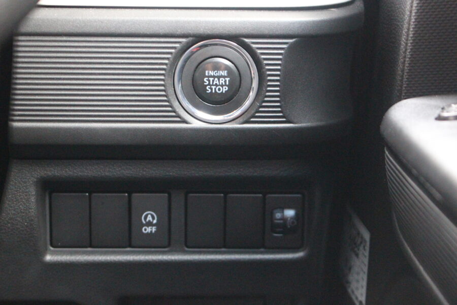 スペーシア　ハイブリッド　G