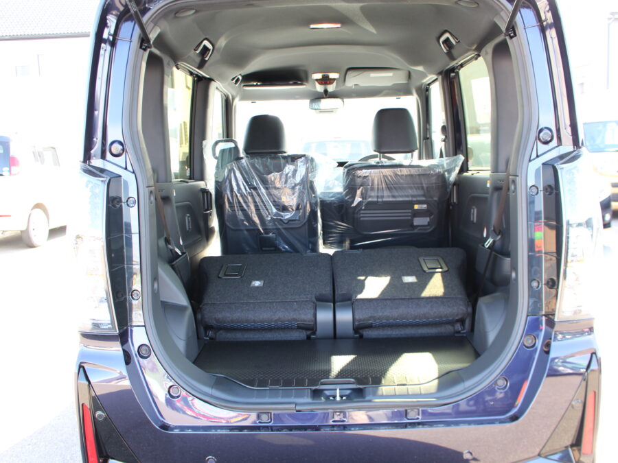 タントカスタム　RS