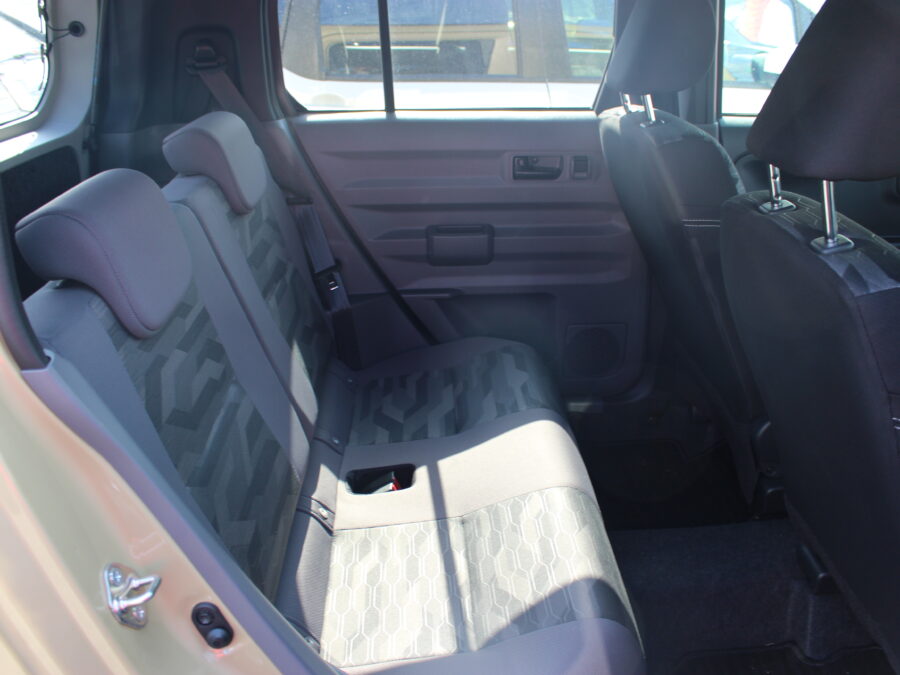 タフト　Gクロムベンチャー　パノラマビューカメラ付