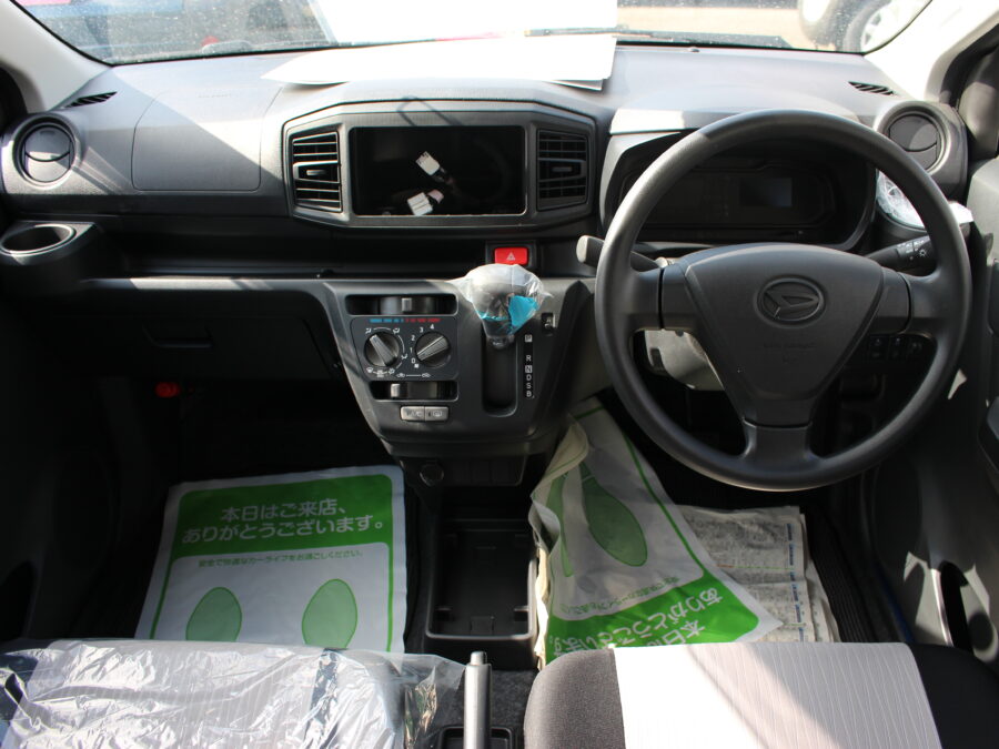 ミライース　LSAⅢ