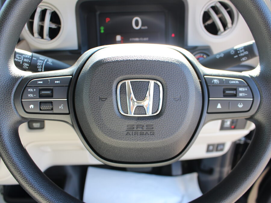 NBOX　ベースグレード