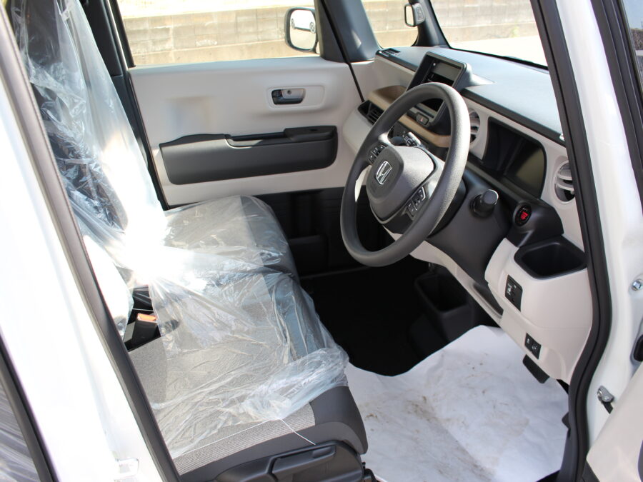 NBOX ベースグレード