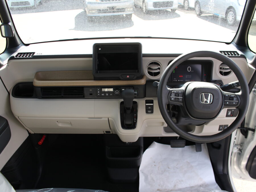 NBOX ベースグレード