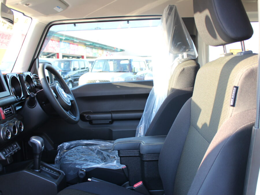 ジムニー　XC　AT