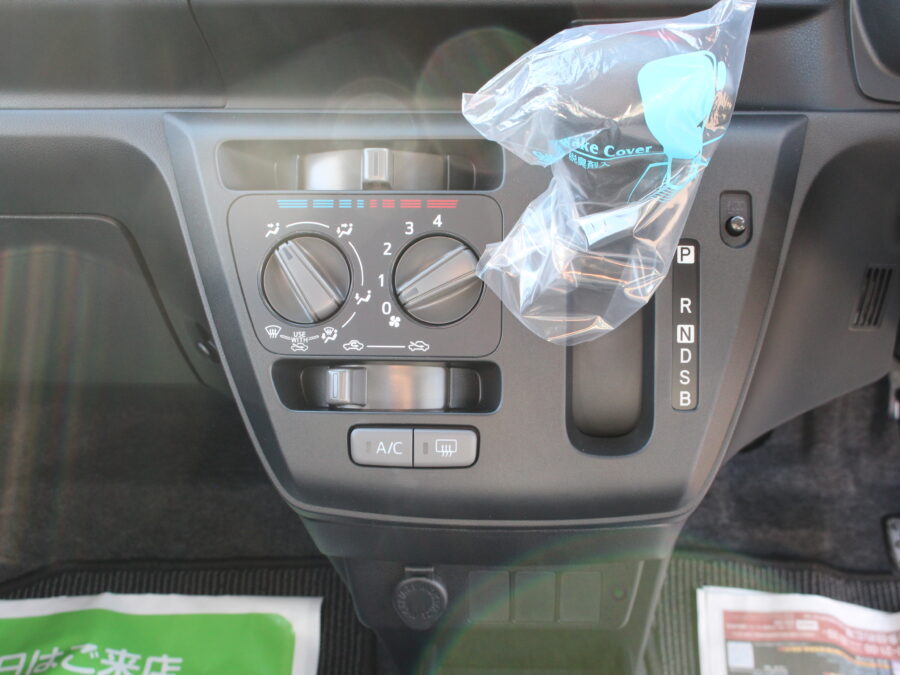 ミライース　L　SA3