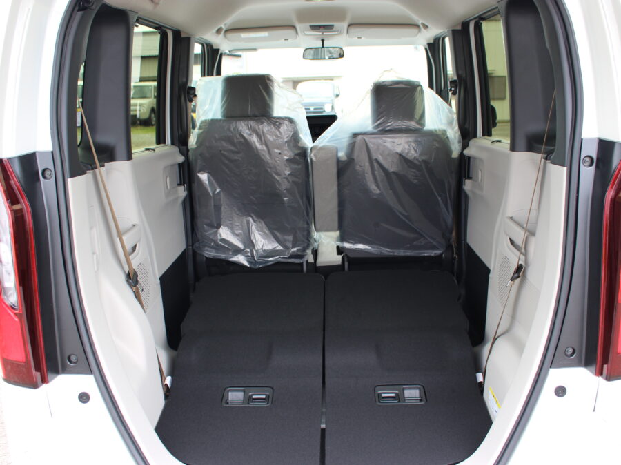 N-BOX　ベースグレード