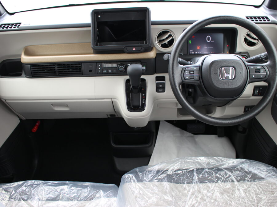 N-BOX　ベースグレード