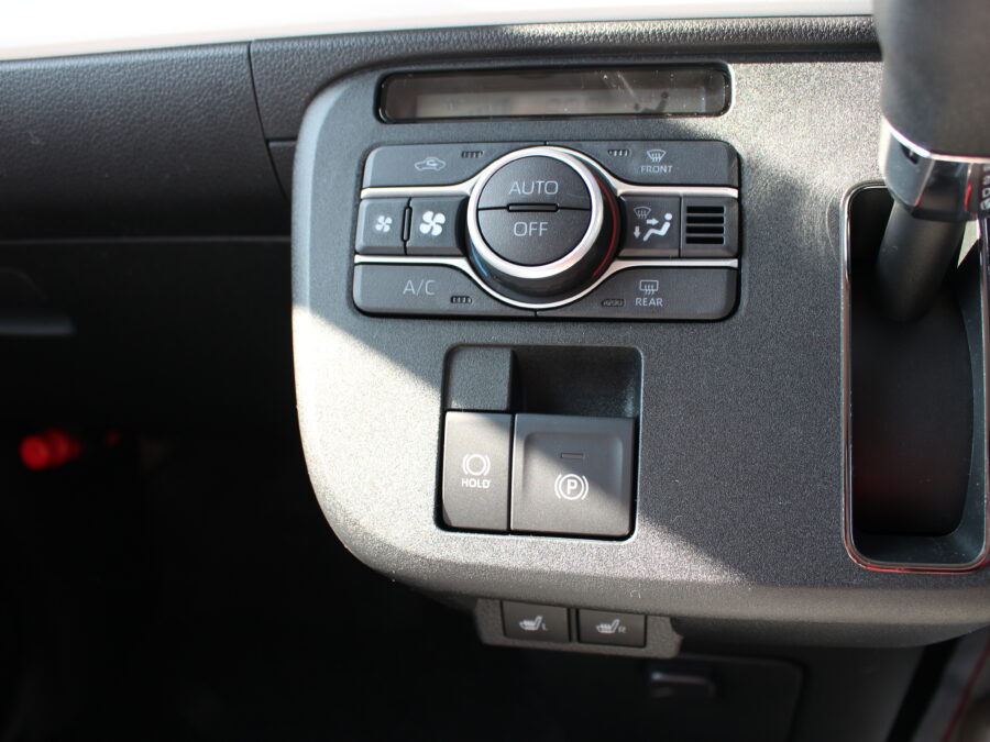 ムーヴキャンバス　ストライプスG