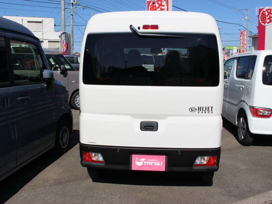 ハイゼットカーゴ　デラックス　