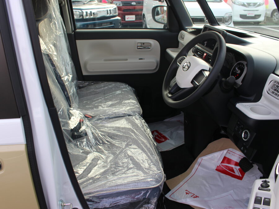 ムーヴキャンバス　ストライプスG