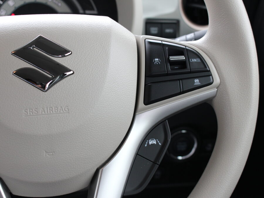 ワゴンＲスマイル　ハイブリッドＸ