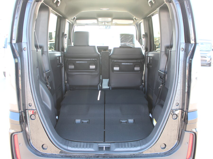 NBOXカスタム　ターボ