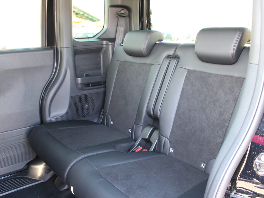 NBOXカスタム　ターボ