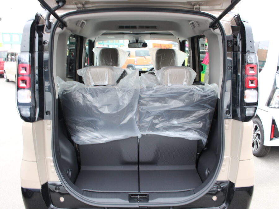 デリカミニ　Ｇプリミアム