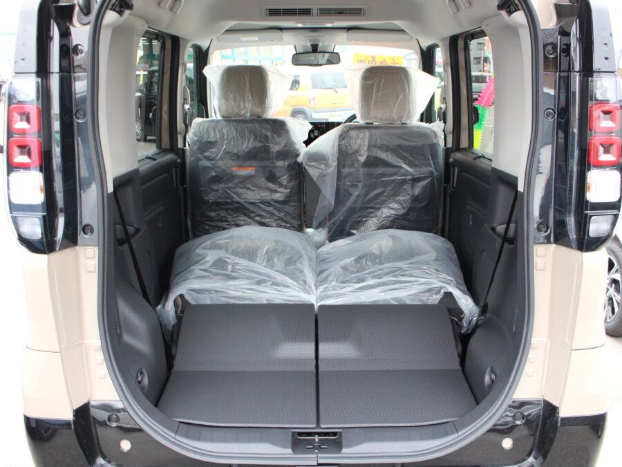 デリカミニ　Ｇプリミアム