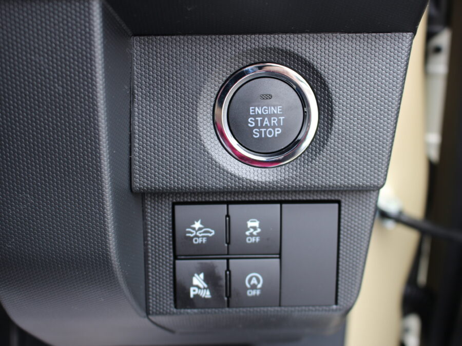 タフト　Ｇダーククロムベンチャー