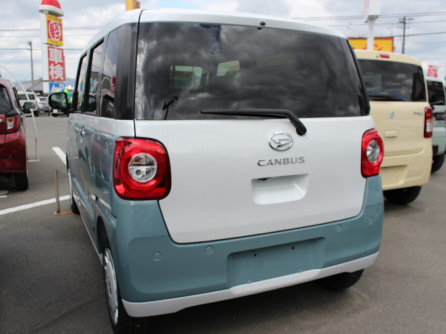 ムーヴキャンバス　ストライプスＧ　ナビ付