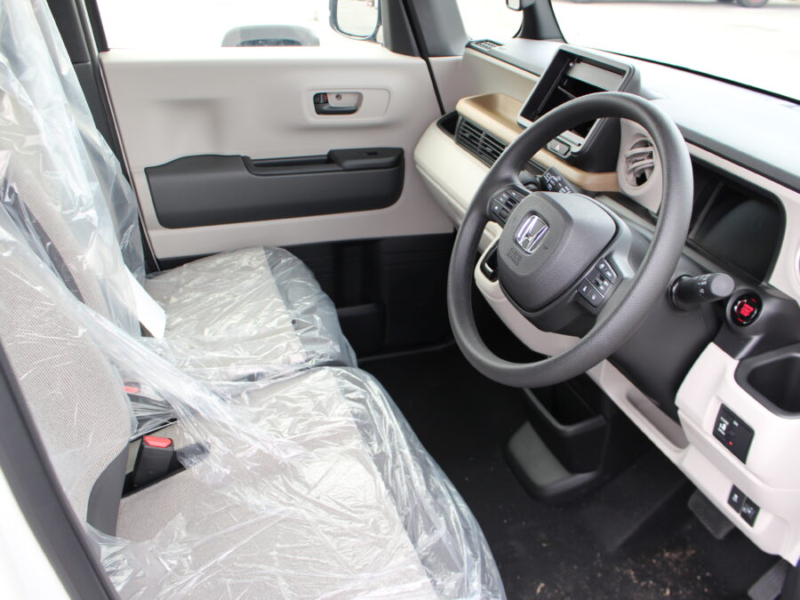 NBOX ベースグレード