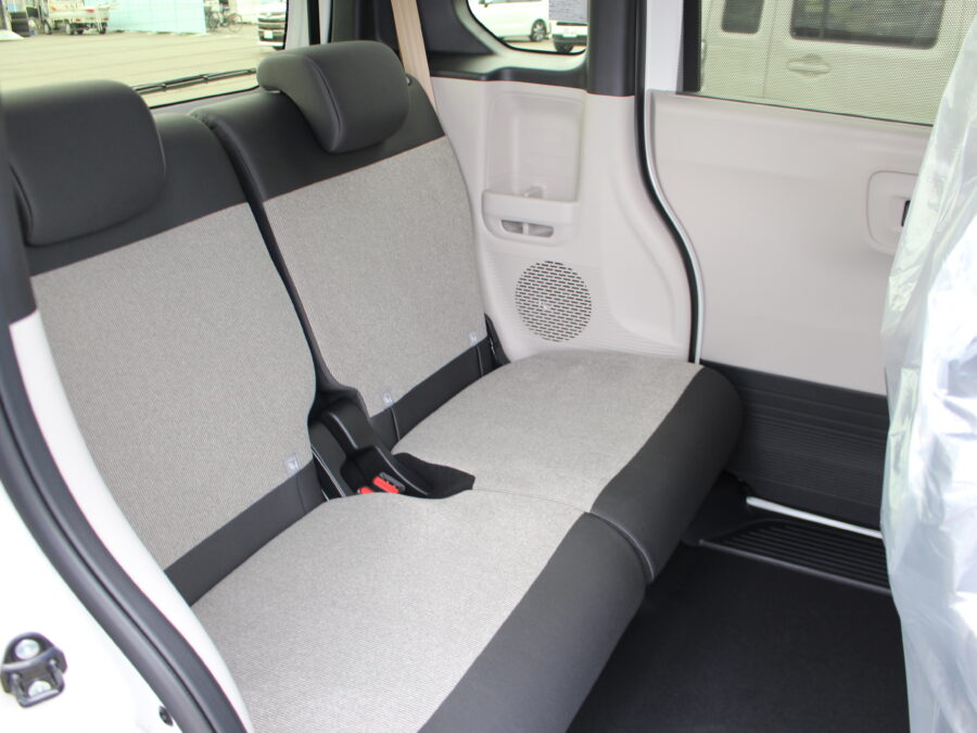 NBOX ベースグレード