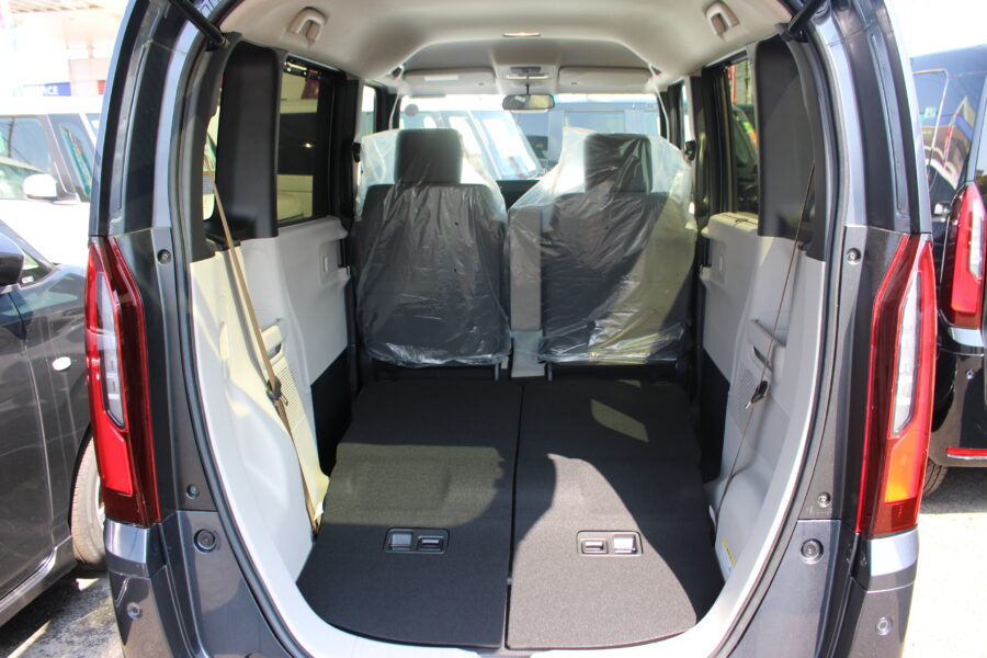 N-BOX　ベースグレード